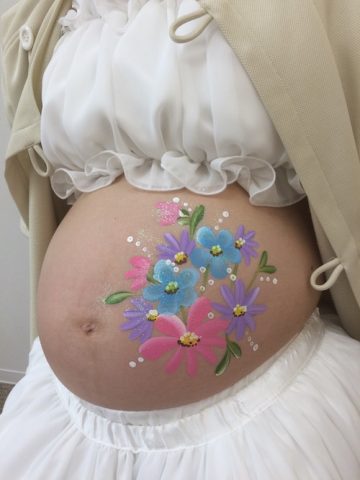 スタジオアリス　マタニティペイントの画像