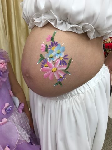 スタジオアリス　マタニティペイントの画像
