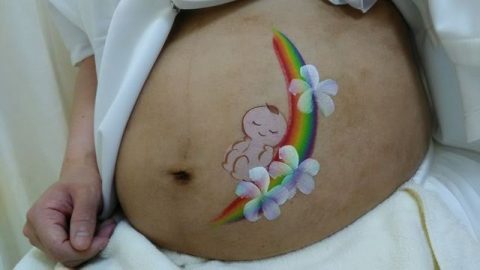 スタジオアリス　マタニティペイントの画像