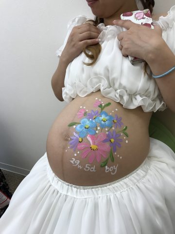 スタジオアリス　マタニティペイントの画像