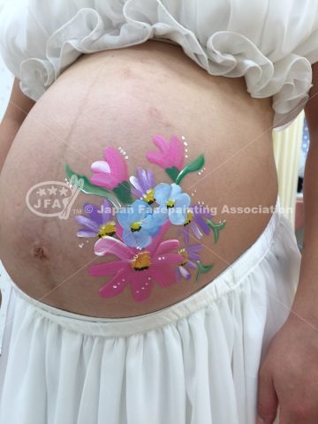 スタジオアリス　マタニティペイントの画像
