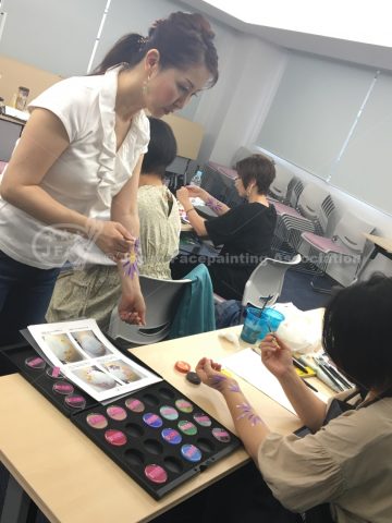 マタニティペイント資格認定講座の画像