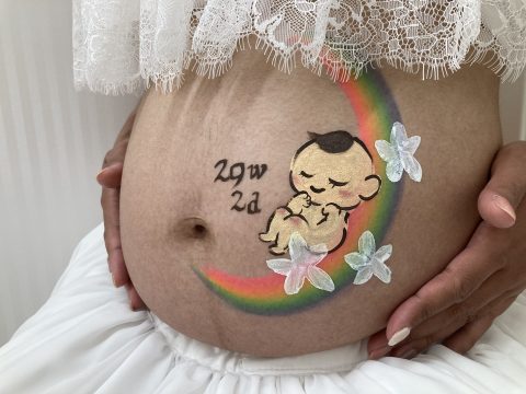 マタニティペイント「赤ちゃん」の画像