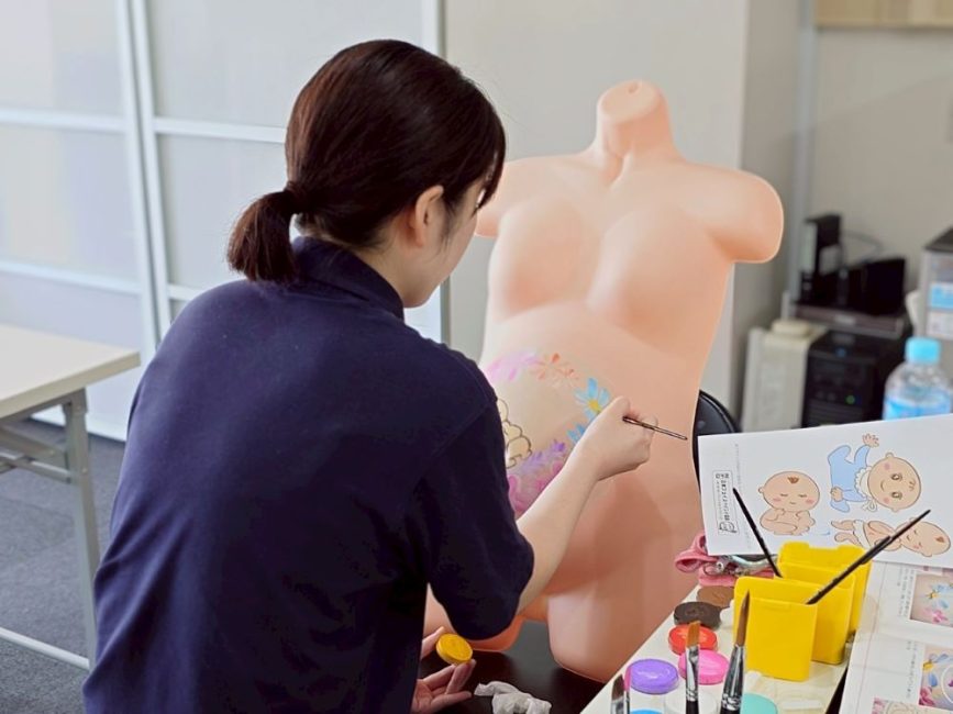 マタニティペイント資格認定講座の画像