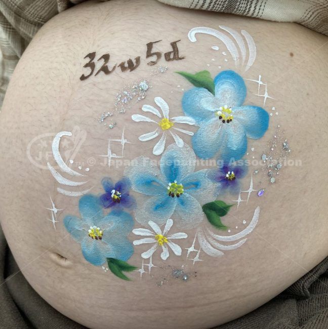 マタニティペイント「フラワー」の画像