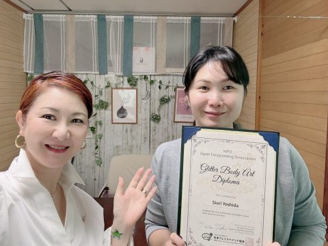 沖縄ラメ・グリッターアート資格認定講座の画像